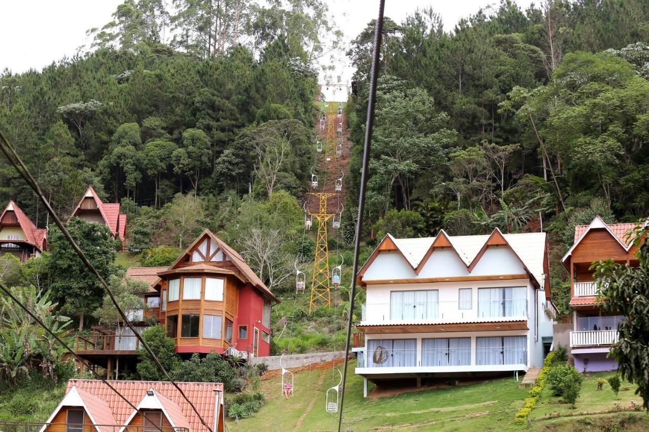 Chale Com Lazer No Hotel Fazenda China Park Es Домингус-Мартинс Экстерьер фото